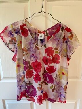 Cabi 4347 Passion Top Fall 2022 XS Like New